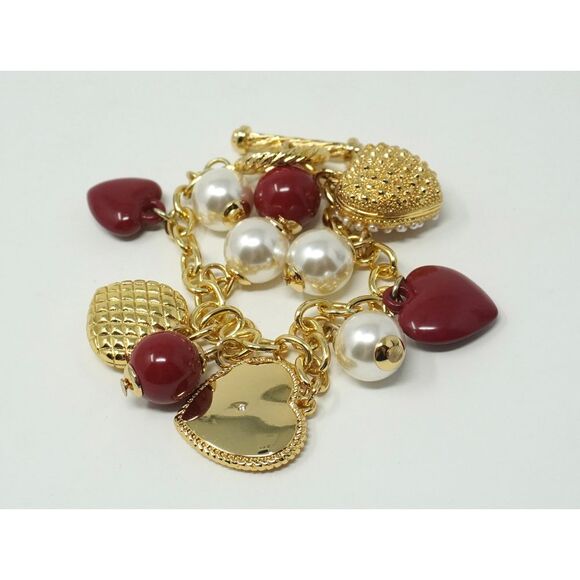 Talbots Je T'aime Charm Bracelet Gold Tone Red & Gold Hearts Pearls Toggle Clasp - Picture 3 of 3